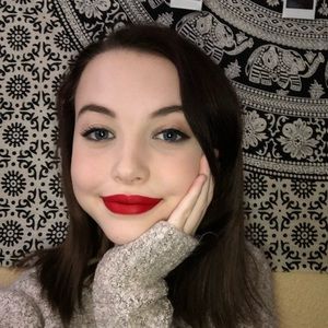 Meet your Posher, Erin